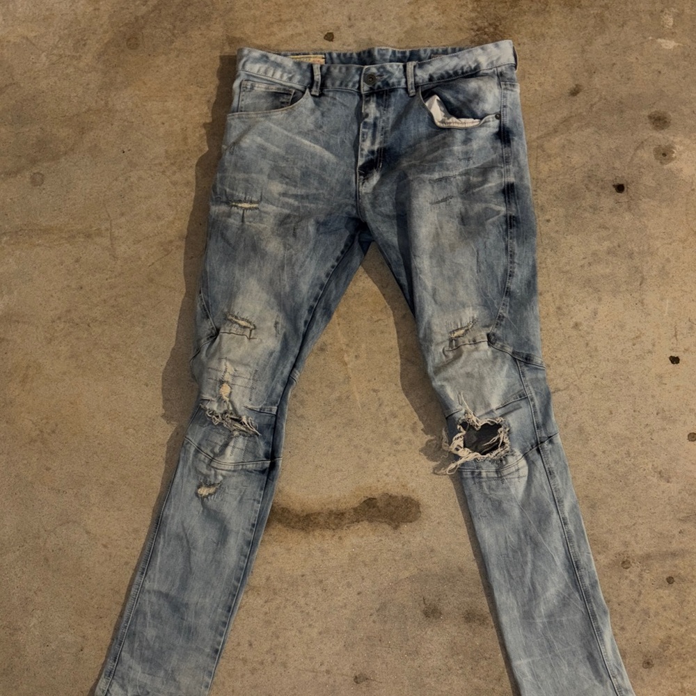 Distressed Light Blue Men's Jeans